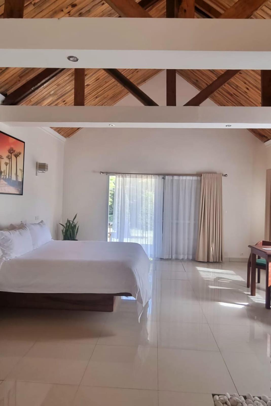 Mahafaly Hotel & Resort Antsirabe Zewnętrze zdjęcie